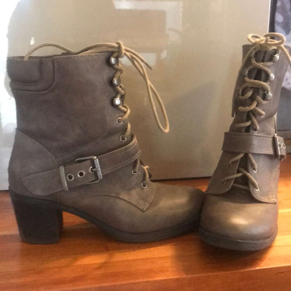 JustFab ankle boots